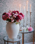 Konstväxt Dahlia, Vinröd